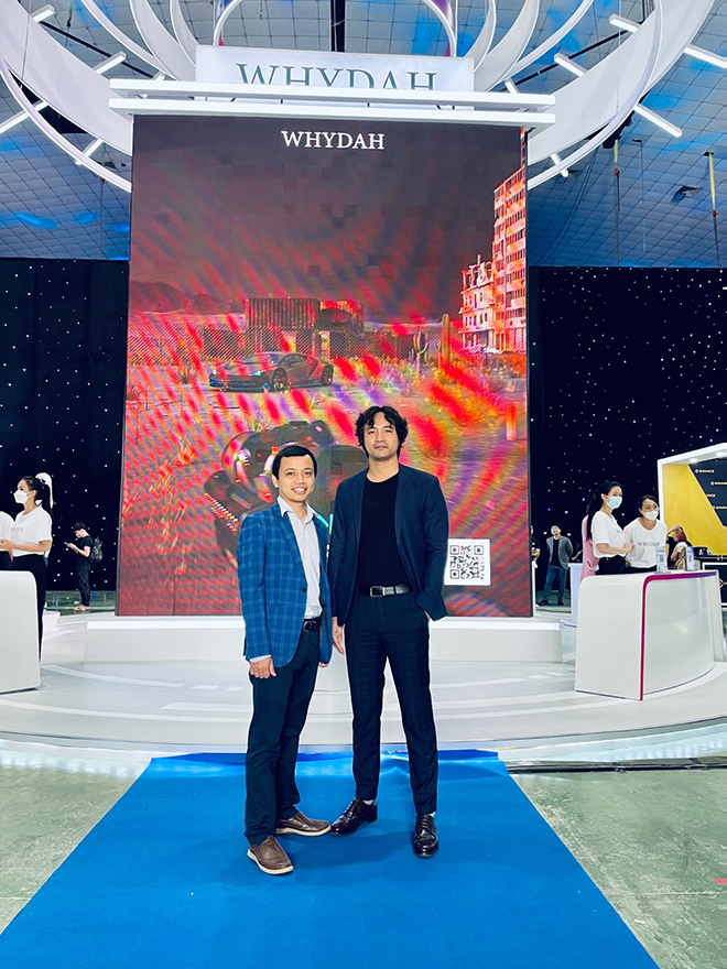Ông Phan Đức Nhật cùng với ông Lê Đại Dương, đồng sáng lập BHO Network tại chương trình Khai Mạc Hiệp Hội Blockchain Việt Nam.