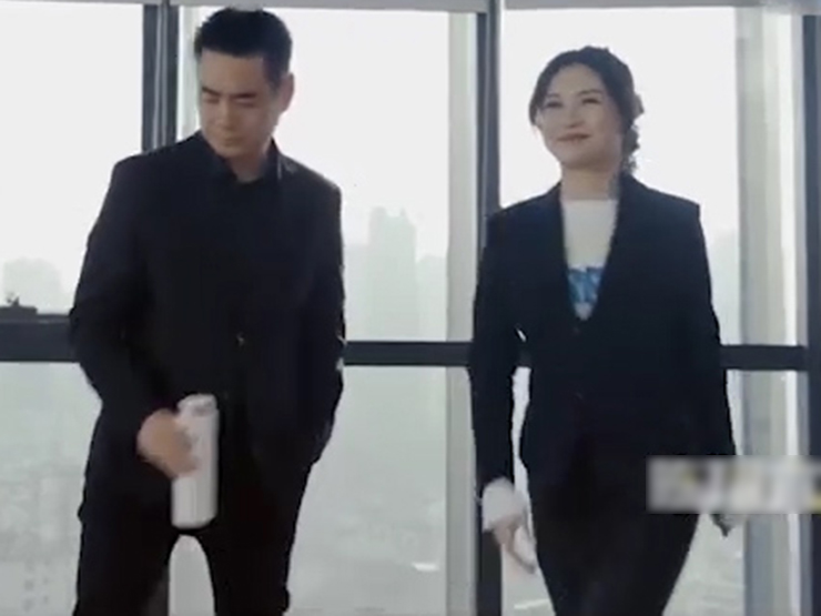 Clip hài hước - Người đàn ông chỉ vì quá "keo kiệt" mà nhận phải cái kết thê thảm