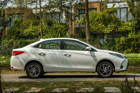 Giá xe Toyota Vios lăn bánh tháng 4/2023, ưu đãi lên tới 37 triệu đồng