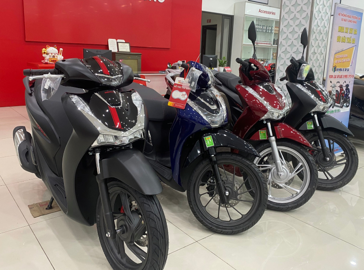 Honda điều chỉnh giá hàng loạt xe máy, tăng mạnh từ tháng 4/2023 - 1