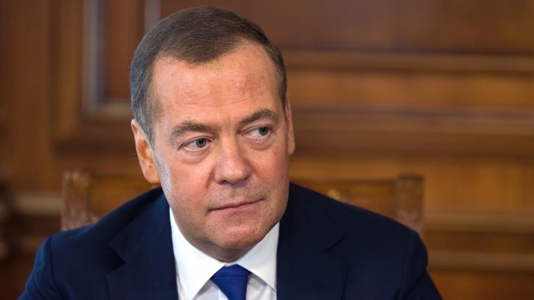 Phó Chủ tịch Hội đồng An ninh Nga Dmitry Medvedev.