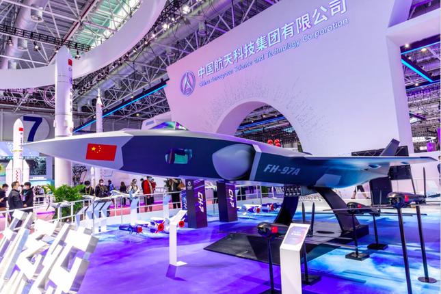 Nguyên mẫu máy bay chiến đấu không người lái được trưng bày tại triển lãm hàng không Chu Hải 2022. (Ảnh: Getty)