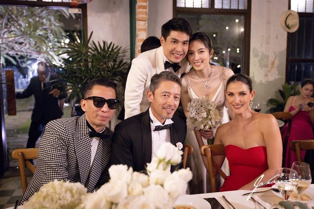 Nỗi lo của hoa hậu chuyển giới đẹp nhất Thái Lan sau một tháng lấy chồng - 1