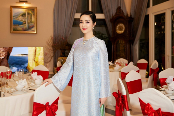 Căn phòng đặc biệt trong biệt thự đi mỏi chân không hết của Hoa hậu Giáng My - 10