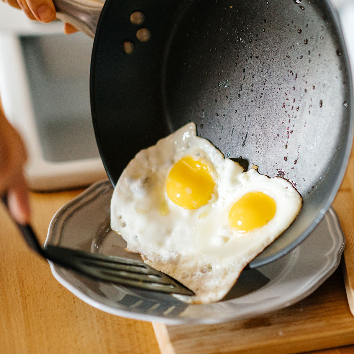 Tráng trứng đã là cách tốt nhất để chế biến món ăn này?