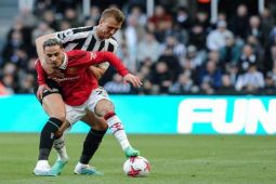 Bóng đá - Video bóng đá Newcastle - MU: Tuyệt đỉnh "không chiến", đòi nợ ngọt ngào (Ngoại hạng Anh)