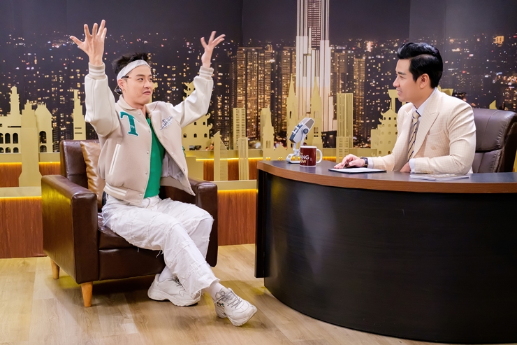 Nam ca sĩ hiện tại đã bước sang tuổi 37.