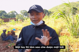 Giải trí - Phản ứng của Quang Linh Vlogs khi bị nói "lợi dụng người dân Châu Phi"