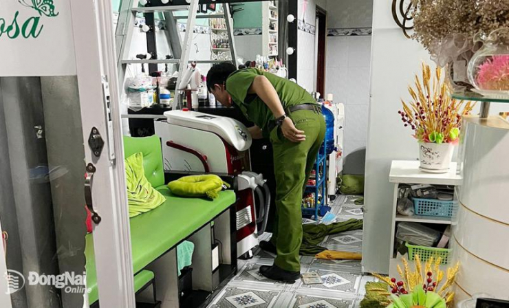 Khám nghiệm hiện trường vụ án