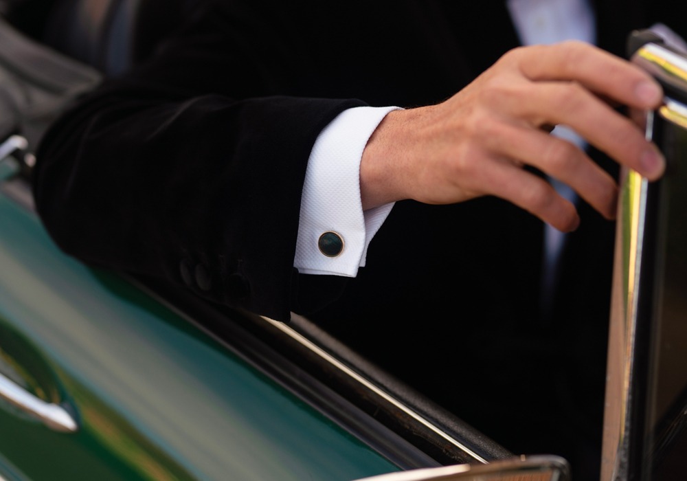 6 phụ kiện phù hợp với trang phục cổ điển sẽ nâng cấp kiểu dáng của bạn - 3