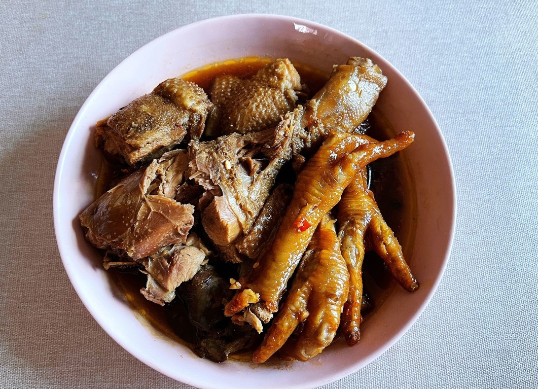 Mâm cơm đầu tuần toàn món tủ, cứ nấu ra là hết sạch - 4