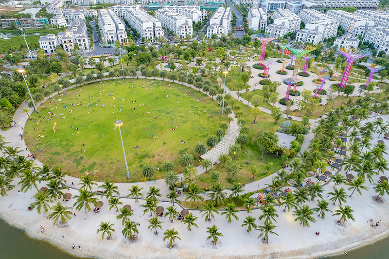 Khoảnh khắc quây quần, vui chơi là giá trị vô giá mà Vinhomes Grand Park đem lại cho cư dân