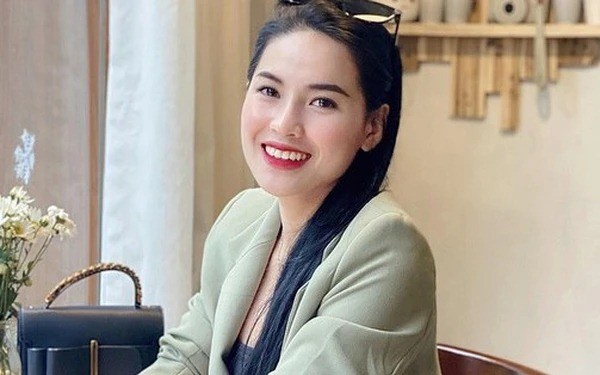&nbsp;Lưu ý, đây chỉ là một số tính toán tham khảo về doanh thu một kênh YouTube và TikTok có thể tạo ra cho nữ reviewer Võ Hà Linh. Trên thực tế, thu nhập Võ Hà Linh còn có thể đến từ việc gắn link liên kết sản phẩm hoặc quảng cáo cho nhiều nhãn hàng. Ảnh: FBNV&nbsp;