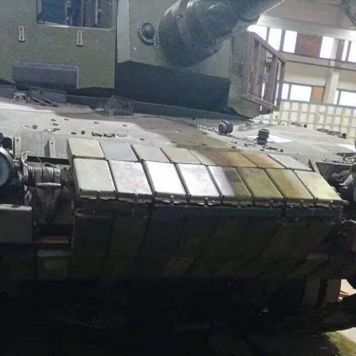 Xe tăng Leopard 2 được Ukraine tích hợp giáp phản ứng nổ&nbsp;Kontakt-1.