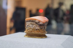 Thị trường - Tiêu dùng - Bán nhà để mua "miếng thịt ba chỉ" trị giá 1,7 tỉ, người đàn ông "sốc" khi nghe kết quả thẩm định