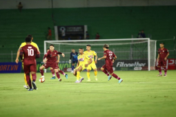 Bóng đá - Video bóng đá Bình Định - Thanh Hóa: Bàn thắng phủ đầu, nuối tiếc penalty (V-League)