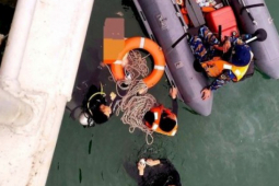 Kinh doanh - Bộ Tài chính yêu cầu bảo hiểm tạm ứng bồi thường vụ tai nạn trực thăng