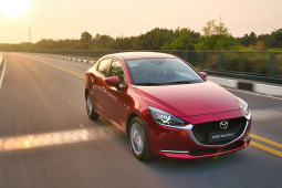 Tin tức ô tô - Đánh giá Mazda 2, mẫu xe có thiết kế mượt mà dành cho phái nữ