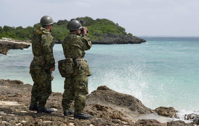 Vụ rơi trực thăng Nhật Bản: Tướng quân đội vừa nhậm chức một tuần thì gặp nạn - 1