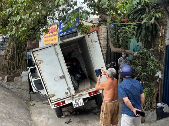 Vụ ô tô tải tông CSGT ở Bình Thạnh: Xe máy trong thùng là tang vật vụ trộm ở Đồng Nai