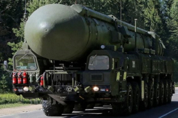 Tên lửa đạn đạo liên lục địa của Nga nặng gần 50 tấn, tầm bắn lên tới 10.500 km