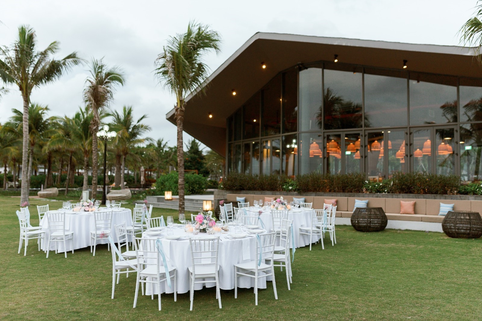 Không gian tổ chức sự kiện ngoài trời tại Crowne Plaza Phu Quoc Starbay&nbsp;