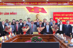 Tin tức trong ngày - Chủ tịch TP Đà Lạt làm Giám đốc Sở Kế hoạch và Đầu tư Lâm Đồng