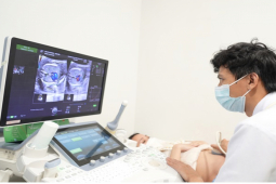Đàn ông - Bác sĩ nam sản khoa được các chị em tin tưởng: "Từng có người nhắn tin cầu cứu tôi"