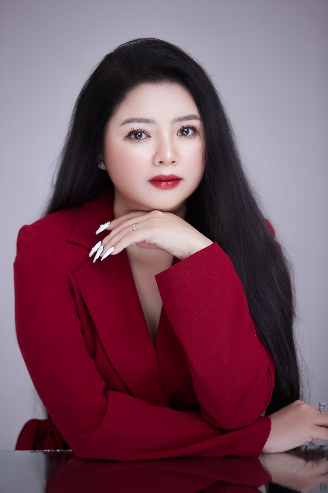 Từ con số không đến "bà trùm" hải sản Ốc Quyên - 1