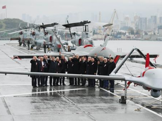 Thế giới - Thổ Nhĩ Kỳ trình làng siêu tàu sân bay dành riêng cho UAV tấn công