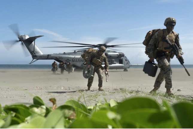 Lính thủy quân lục chiến Mỹ tập trận chung với Philippines, tháng 3/2022. (Ảnh: AP)