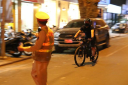 Hà Nội: Kiểm soát nồng độ cồn đối với người đi xe đạp