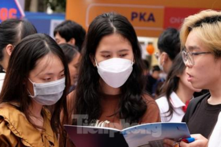 Nóng: Trường Đại học Kinh tế Quốc dân dự kiến mở cổng đăng ký xét...