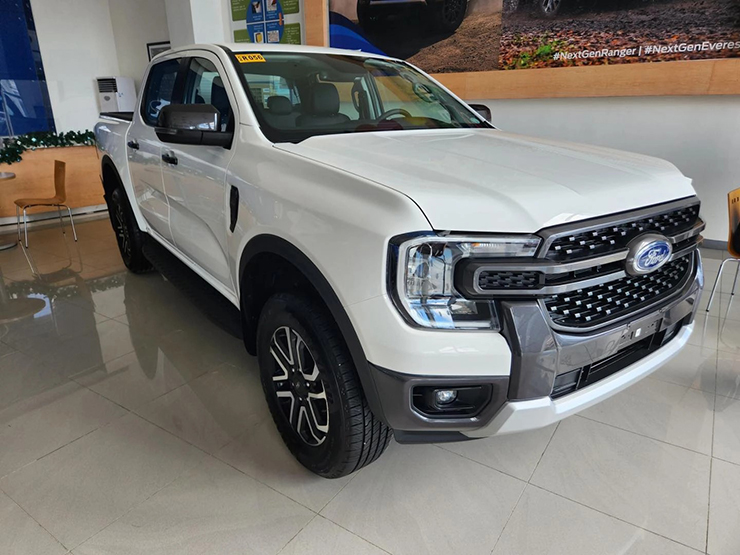 Ford Ranger sắp có thêm bản Sport tại Việt Nam, giá 864 triệu đồng - 9