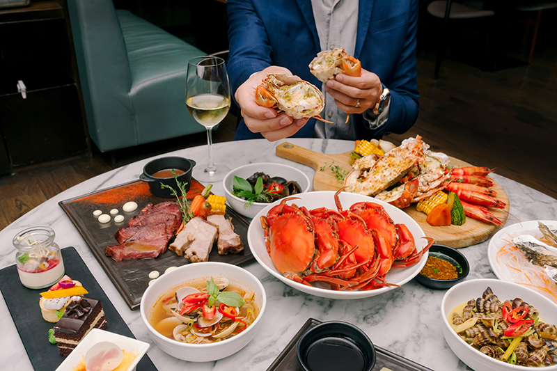 Tung nhiều ưu đãi, “đón sóng” du lịch hè - 4