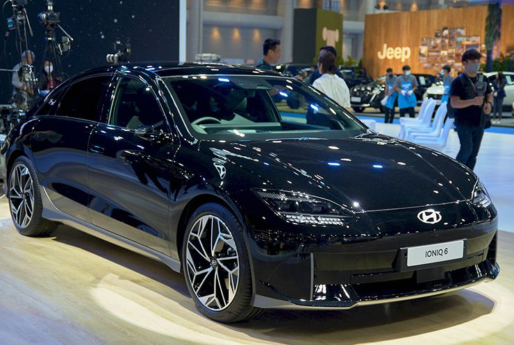 Xe điện Hyundai Ioniq 6 đạt giải World Car Of the Year 2023 - 1