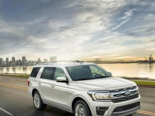 Tin tức ô tô - Khám phá 7 SUV cỡ lớn hợp túi tiền nhất năm 2023