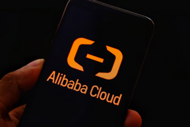 Alibaba (Trung Quốc) đã công bố AI mới có tên Tongyi Qianwen như một giải pháp thay thế ChatGPT của OpenAI (Mỹ). Ảnh: Shutterstock