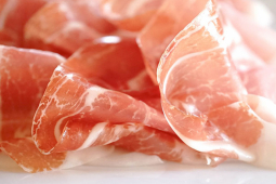 Đàn ông - 2 món ăn khoái khẩu của chàng nhưng âm thầm "phá hủy cơ thể"