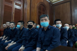 Pháp luật - Điều tra lời khai "quan hệ với công an để thuận lợi hoạt động sới bạc" của ông trùm