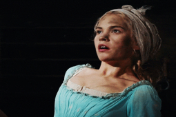 Làm đẹp - Nàng Lọ Lem vòng eo 43cm "lột xác" quyến rũ khác lạ