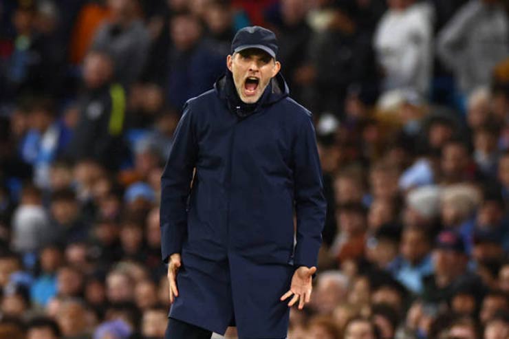Upamecano sau một loạt sai lầm vẫn không bị Tuchel thay ra