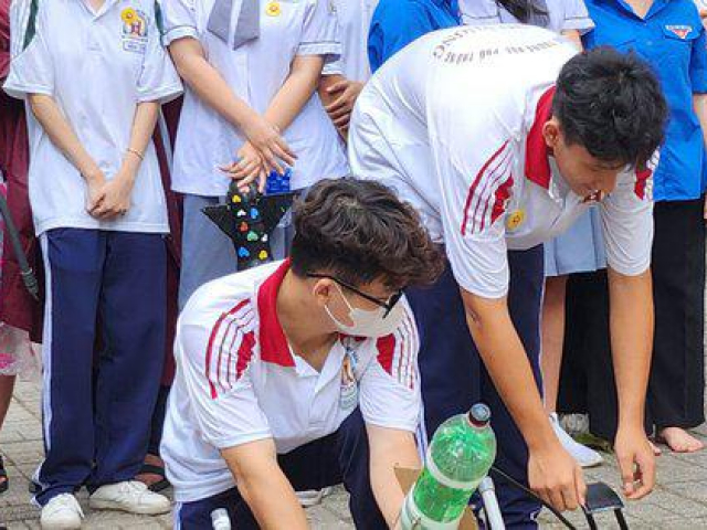 Giáo dục - du học - Học sinh TP HCM có thể nghỉ tối đa 9 ngày dịp lễ 30-4 và 1-5