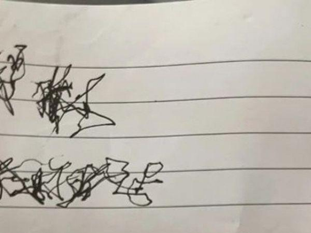 Phi thường - kỳ quặc - Bố để lại lời trăng trối nguệch ngoạc, con gái khóc nghẹn sau khi nhờ dân mạng dịch giải