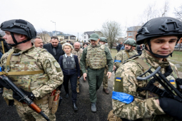 Thủ tướng Ukraine tiết lộ điều thay đổi trong kế hoạch phản công quân đội Nga