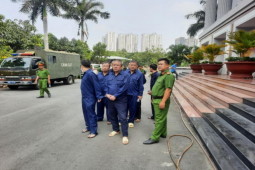 Tin tức trong ngày - Cựu cán bộ Tổng cục Hải quan: 'Bị cáo mất hết tất cả, không còn gì cả'