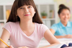 Bạn trẻ - Cuộc sống - Tâm sự của bà mẹ đập nát chiếc iPhone khi thấy con xem phim 18+