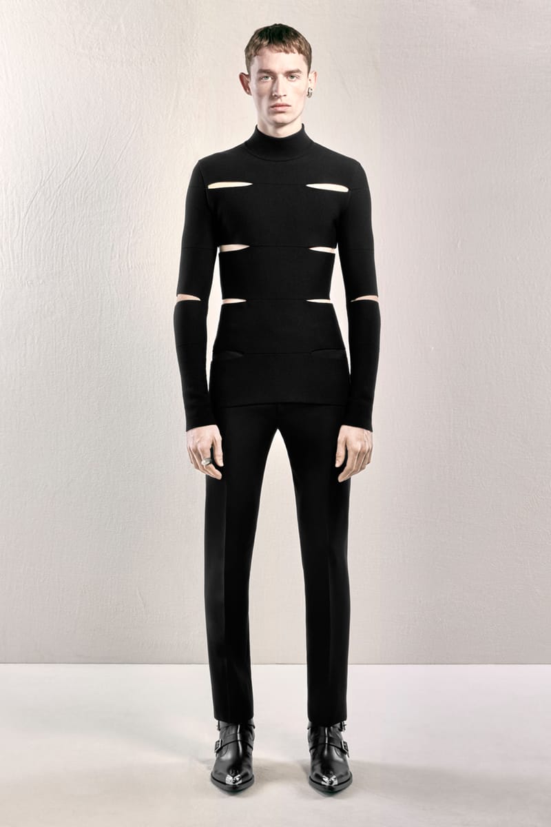 Alexander McQueen lựa chọn trang phục cắt may sắc nét cho Pre-FW23 - 9