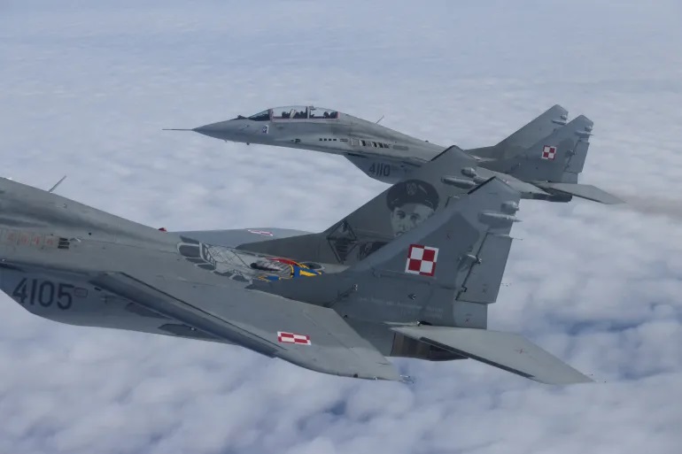 Tiêm kích MiG-29 của Ba Lan trong một cuộc tập trận. Ảnh: Reuters