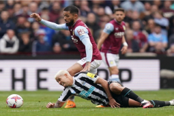 Video bóng đá Aston Villa - Newcastle: Thảm bại khó tin, ”thổi lửa” đua top 4 (Ngoại hạng Anh)